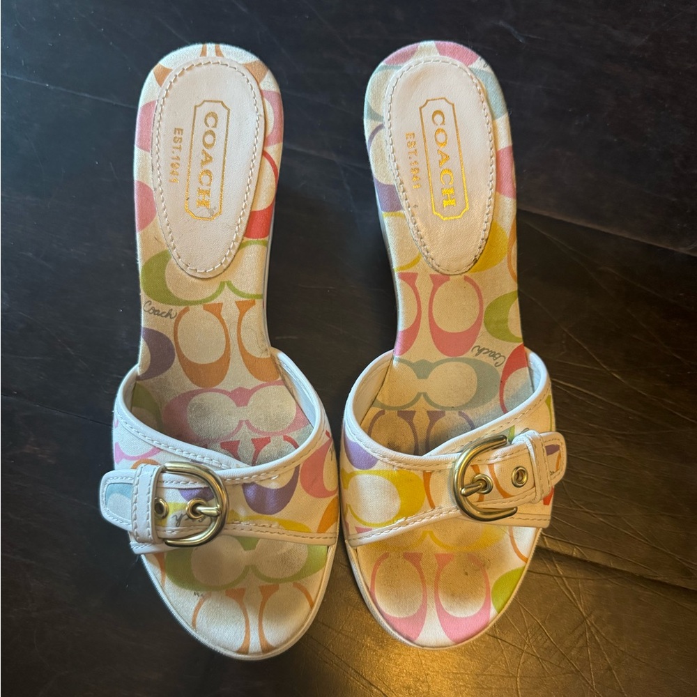 Coach sandals size 6